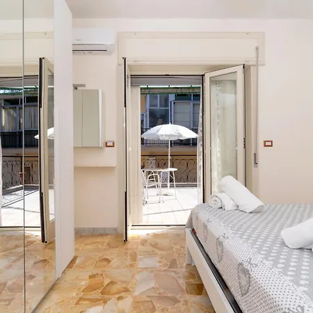 Apartment Apartment Jeppy'S House - Sorrento Resting By Interhome
